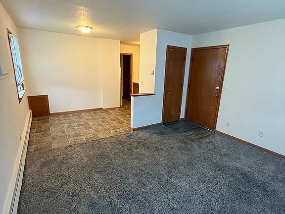 3rd image of 990 Lynde Dr NE APT 202
