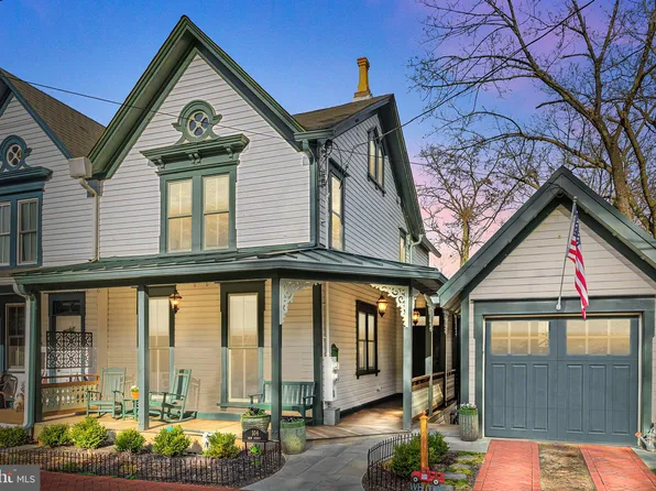 104 New St, New Hope, PA 18938