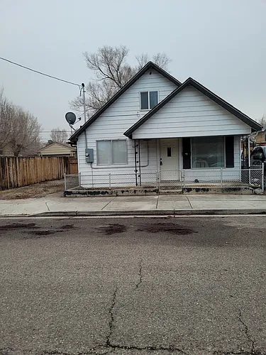 1020 7th St Photo 1