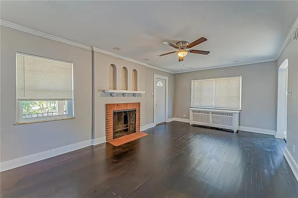 4 bed, 2.0 bath, 1844 sqft, $1,825 — Photo 2