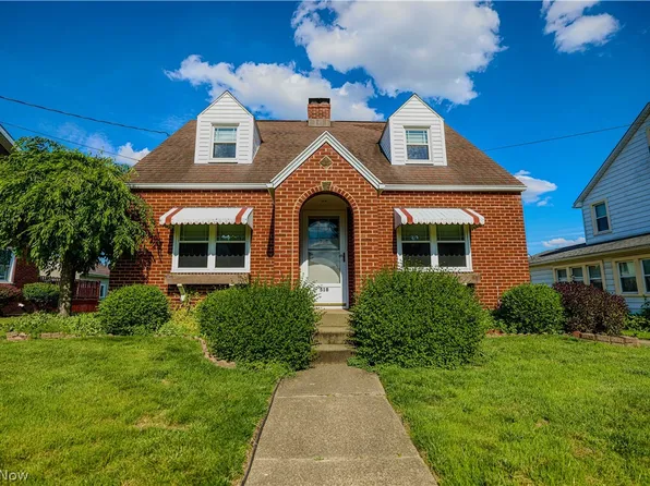 518 Edwards St, Louisville, OH 44641