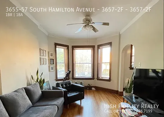 Building Photo - 3655-57 S Hamilton Ave #3657-2F