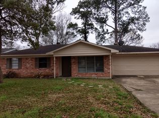 319 33rd St, Nederland, TX 77627