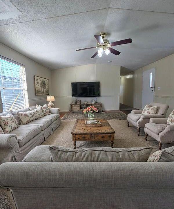 1st image of 6 Cotton Bayou Cir