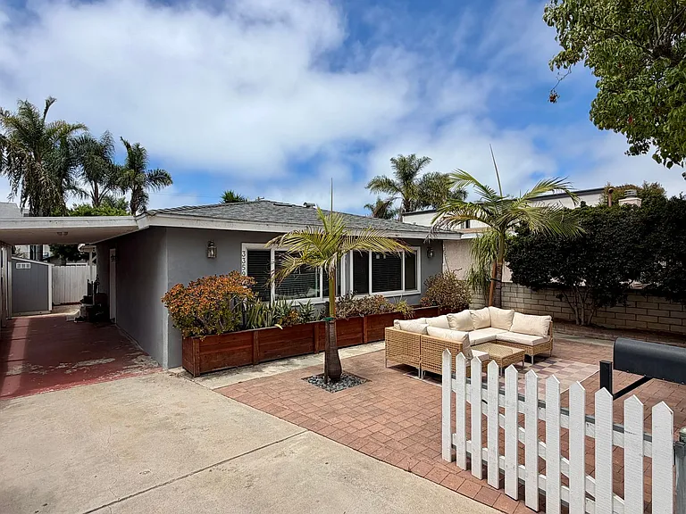 3359 Roosevelt St — Photo 5