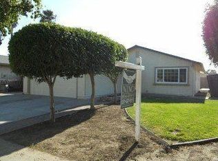 180 Gonzalez Dr, Hollister, CA 95023