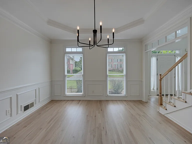 5795 Dovnick Dr — Photo 12