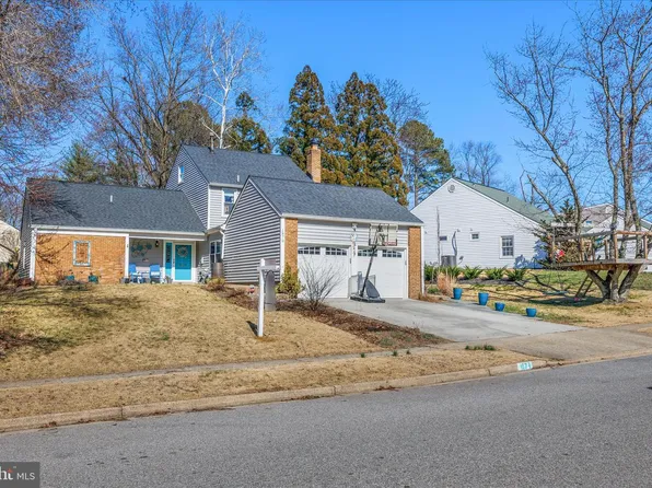 1873 Harcourt Ave, Crofton, MD 21114