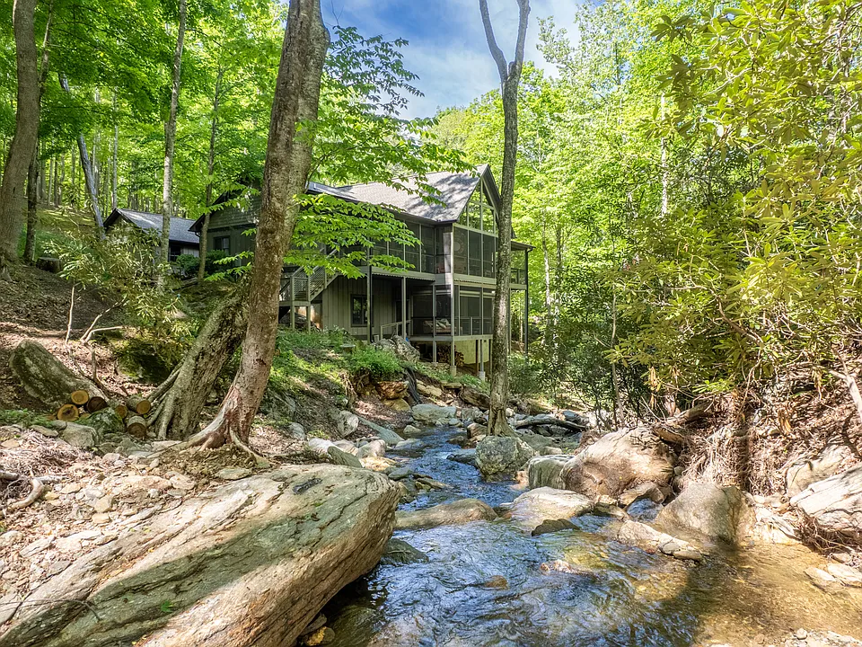 350 Celo Cove Dr