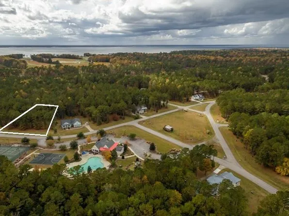 184 Wild Swan Lane, Minnesott Beach, NC 28510