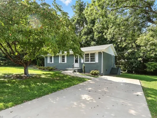 304 Roanoke St, Reidsville, NC 27320