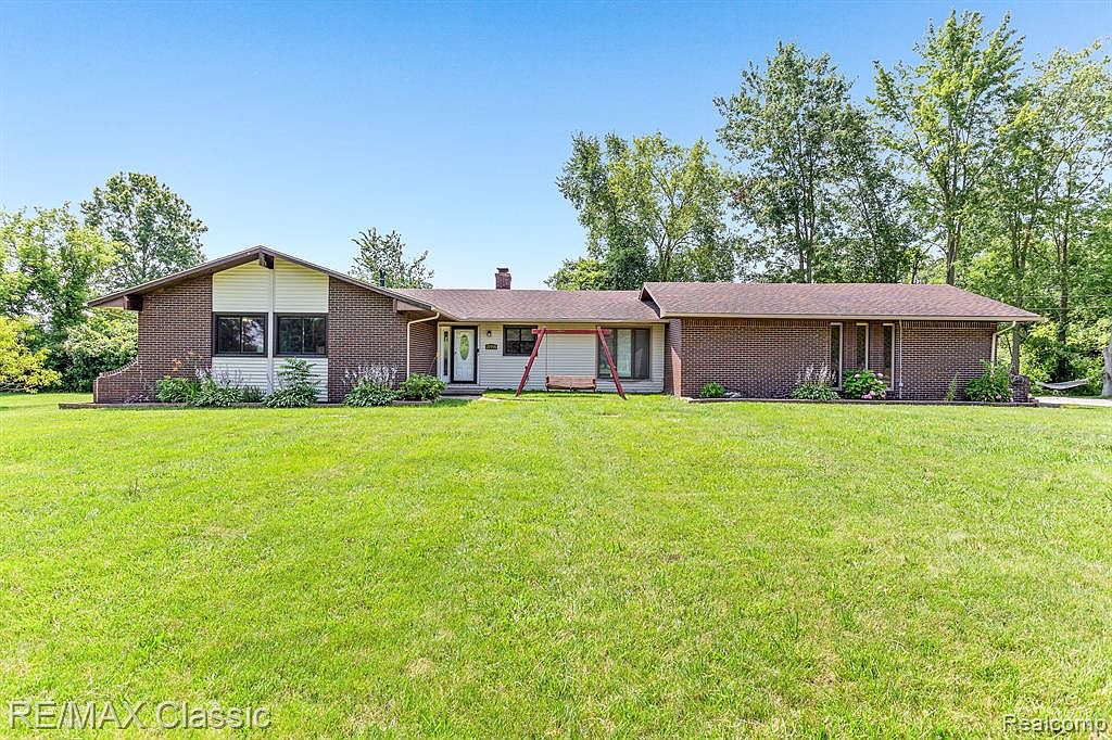 37715 Palma Rd, New Boston, MI 48164 MLS 20230058439 Zillow