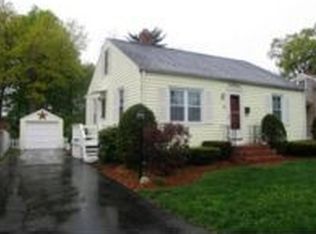 44 Gilman St, Springfield, MA 01118