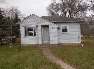 1619 E Caro Rd, Caro, MI 48723