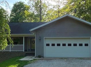 10561 Walnut Dowler Rd, Logan, OH 43138