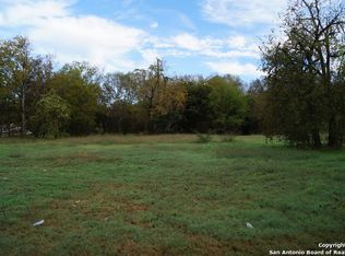 202 Cosgrove St, San Antonio, TX 78210