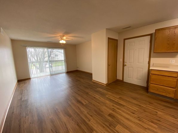 Dickinson Apartments | 802 Dickinson Ave, Ames, IA