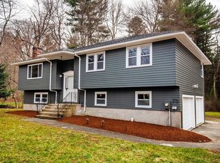 30 Independence Rd, Bedford, MA 01730