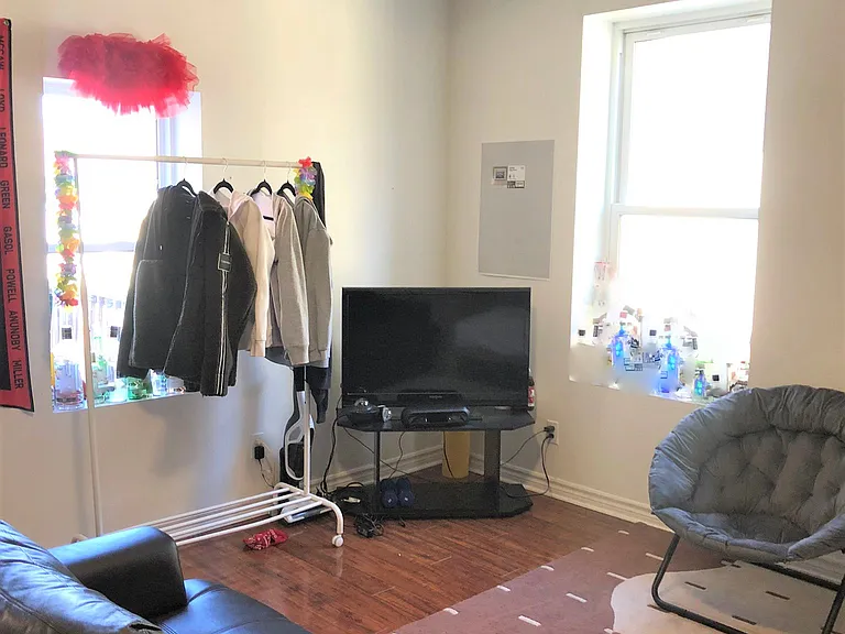 142 Mill St — Photo 14