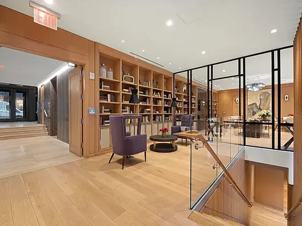 269 West 87th Street image 28 of 36