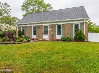 527 N Sterling Blvd, Sterling, VA 20164