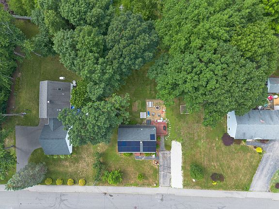 4th image of 6 Alder Drive