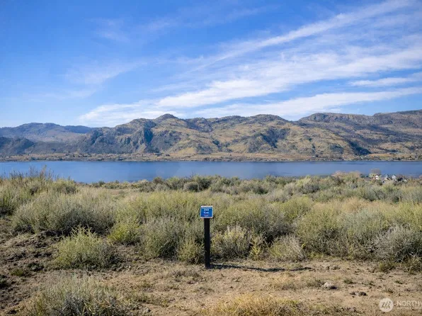 202 Village Way, Oroville, WA 98844