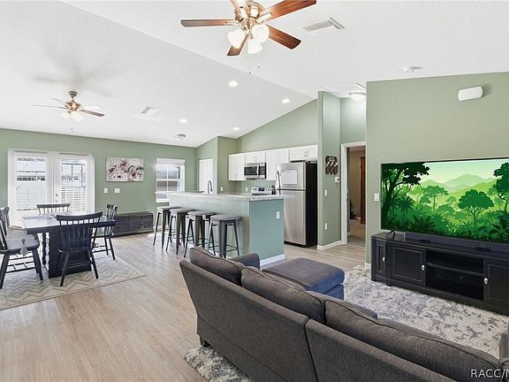 2nd image of 6094 E Rush St