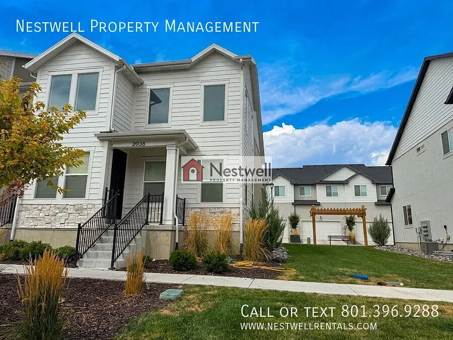 2038 N 4010 W