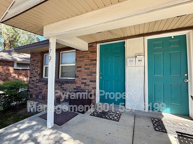 179-181 E Yale Ave — Photo 2