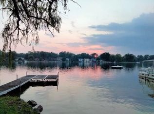 4757 Crescent Point, Waterford, MI 48327