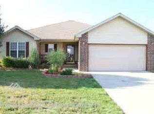 4627 W Portland St, Springfield, MO 65802