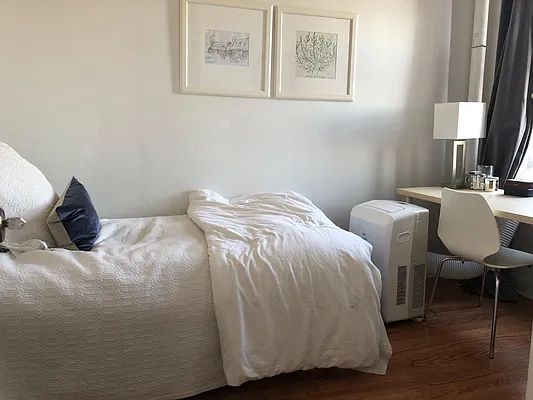 Rented by Nolita Group | media 21