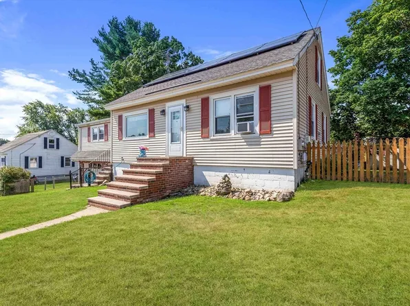 48 Long Pond Dr, Dracut, MA 01826