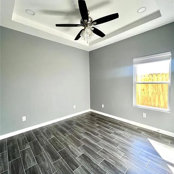 100 Lauryn Dr #3 — Photo 8