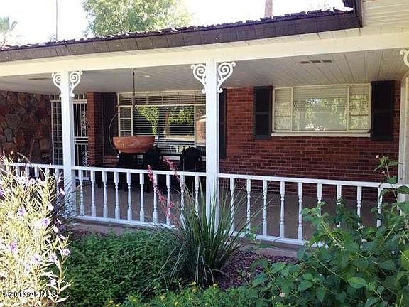 3rd image of 255 N Fraser Dr E