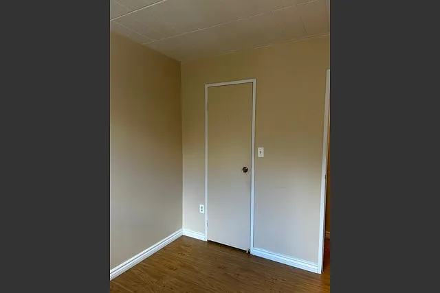 652 Macdonald Ave #209 — Photo 6