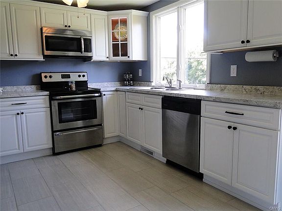 2nd image of 8426 Sweetmill Ln