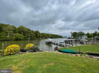 1918 Poplar Rd, Essex, MD 21221