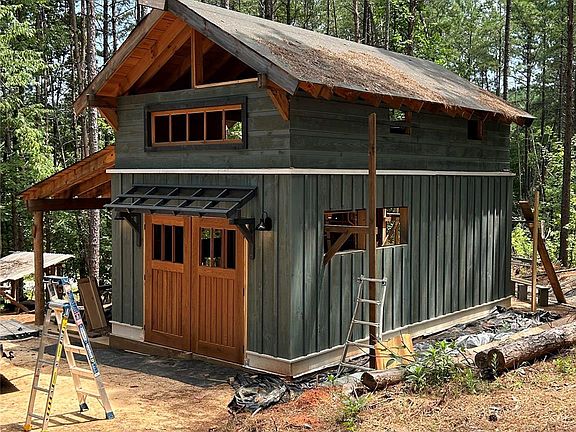 4th image of 109 Spring Hollow Rd
