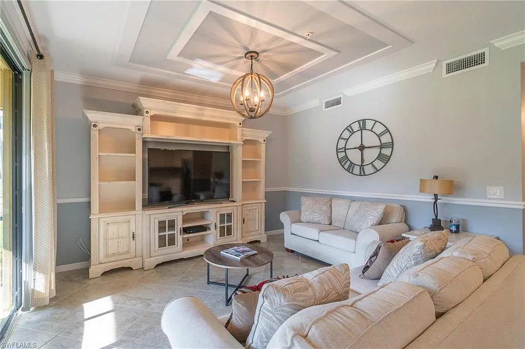 2 bed, 2.0 bath, 1232 sqft, $6,500 — Photo 4