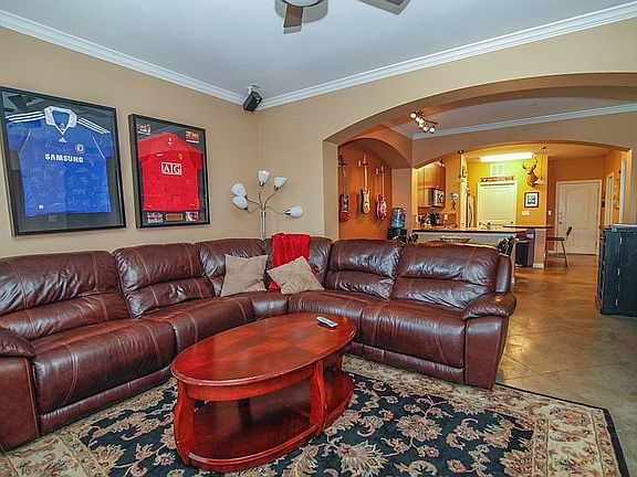 2nd image of 2505 San Gabriel St APT 207