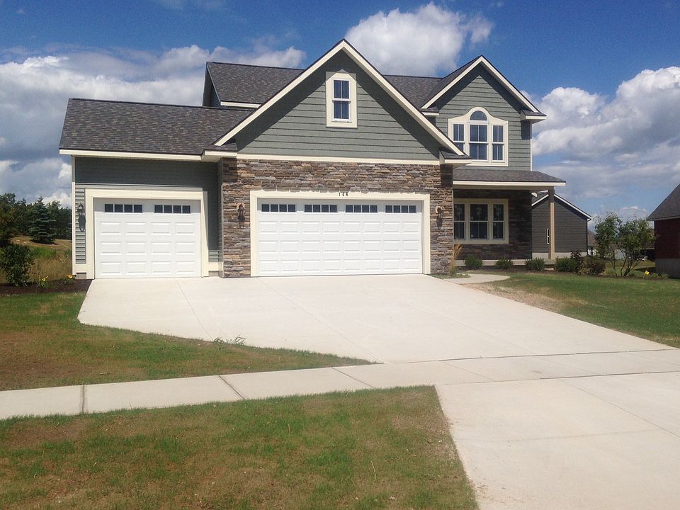 1st image of 146 Dogwood Dr NE