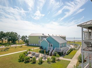 1515 E Beach Blvd, Pass Christian, MS 39571