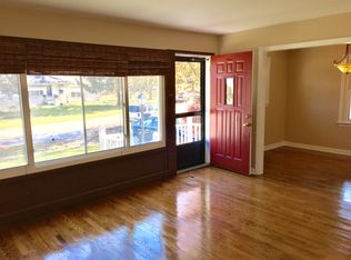 10360 Saint Katherine Ln, Saint Ann, MO