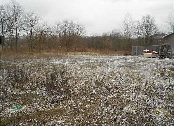 1st image of 6966 Big Beaver Blvd