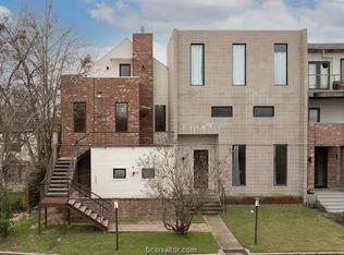 505 E 24th St, Bryan, TX 77803