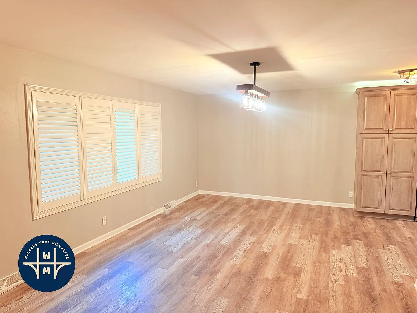 3 bed, 1.5 bath, 1578 sqft, $2,698 — Photo 3