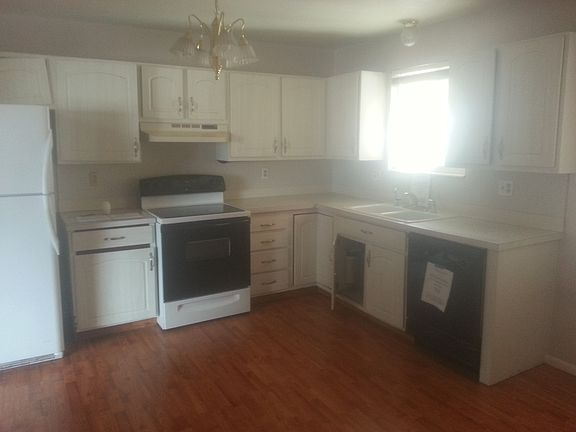 3rd image of 3722 S Osteen Cir