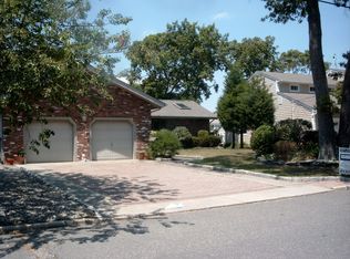 546 Harbor Rd, Brick, NJ 08724